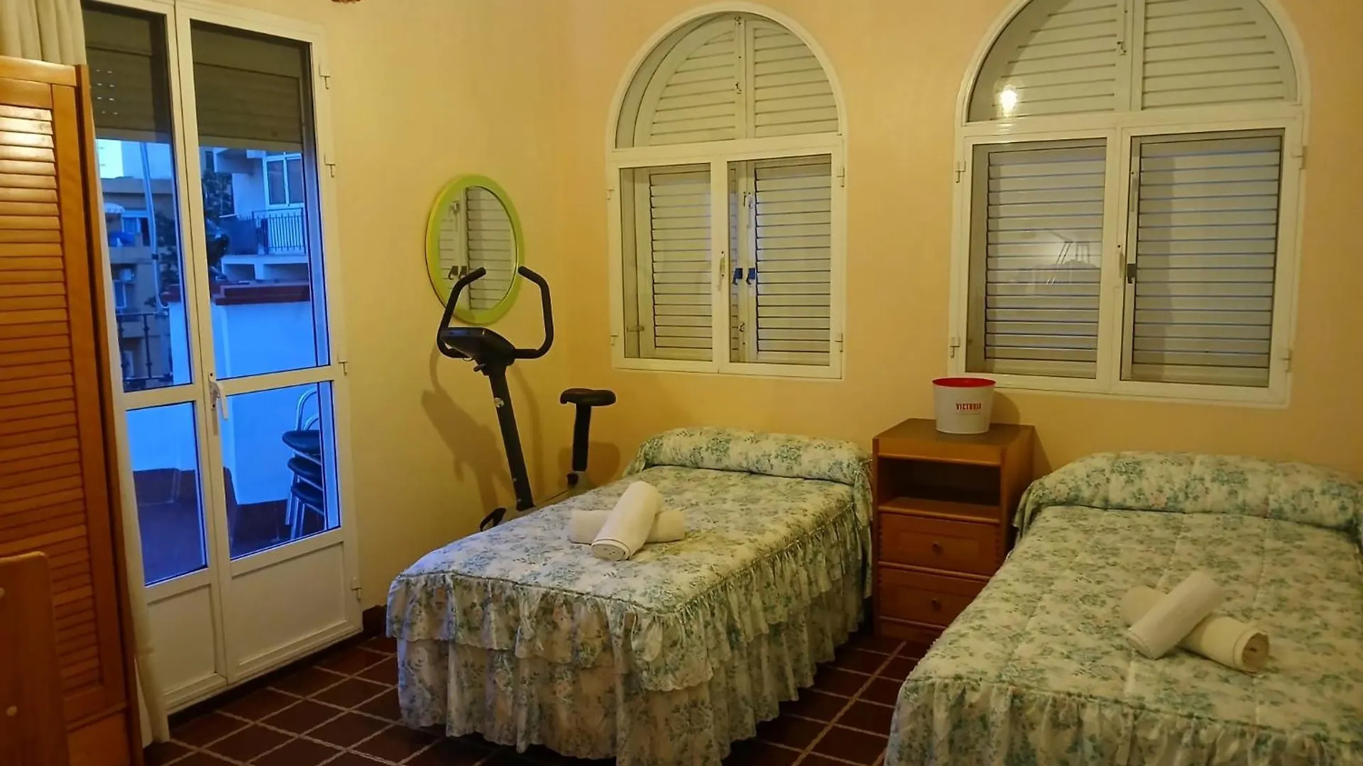 Homestay Habitacion Con Terraza Privada Malaga
